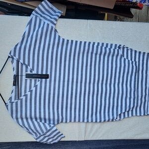 Zander white & gray top, Small